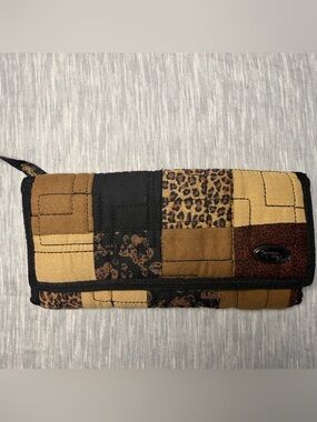 Donna Sharp Quilted Patchwork Leopard Print Trifold Wallet Brown Black Tan